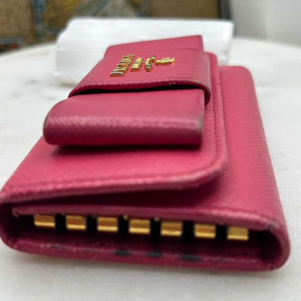 Prada authentic Pink Bow Key Holder Wallet - Picture 5 of 9